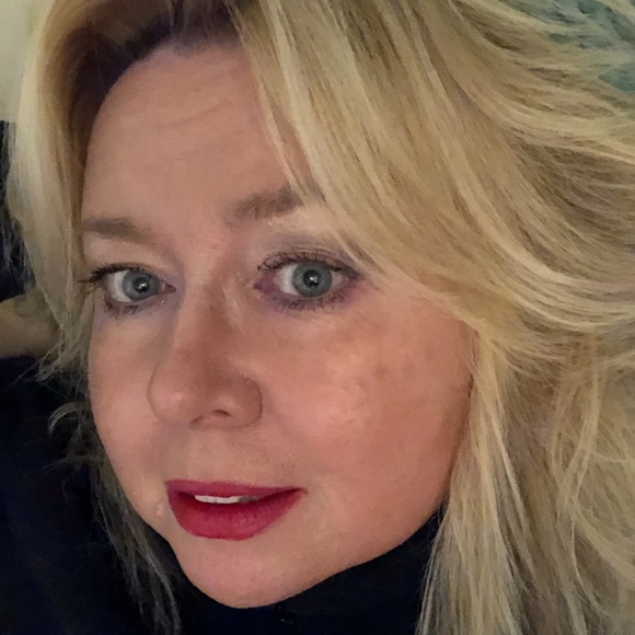 Meet your Posher, Barbara - Picture 1 of 1